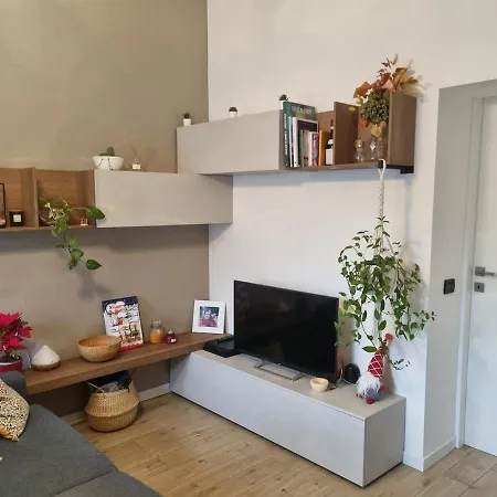 Apartment Cozy Place In Milan