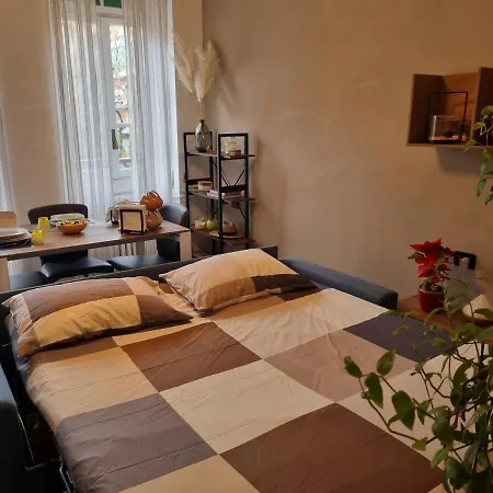 Cozy Place In Apartment